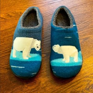 L.L. Bean Daybreak Scuff